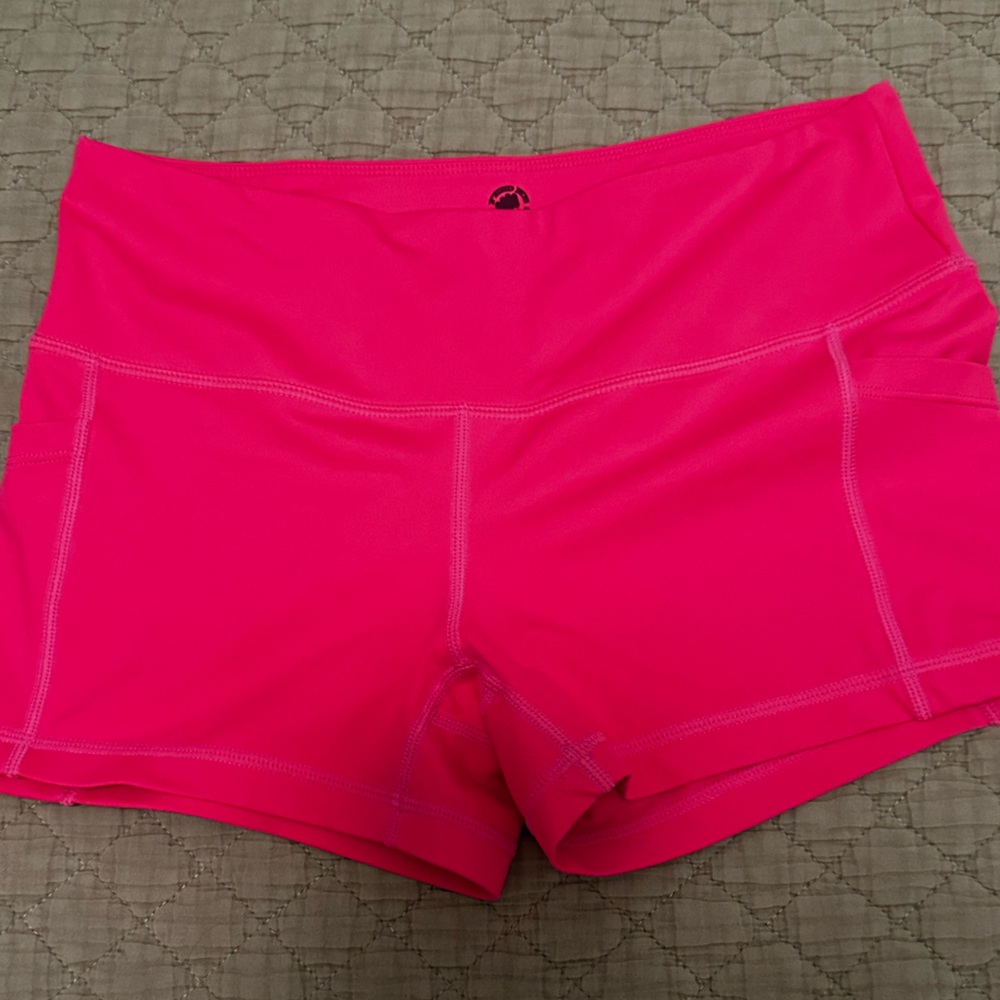 FMFM shorty spandex, hot pink, size small, with pockets
